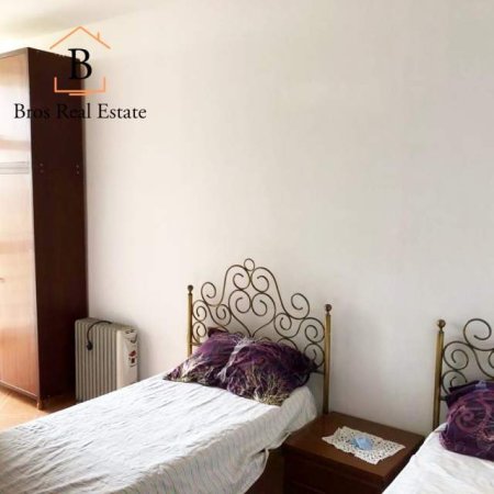 Tirane, jepet me qera 2+1 Kati 10, 450 Euro (Rruga Kavajes)