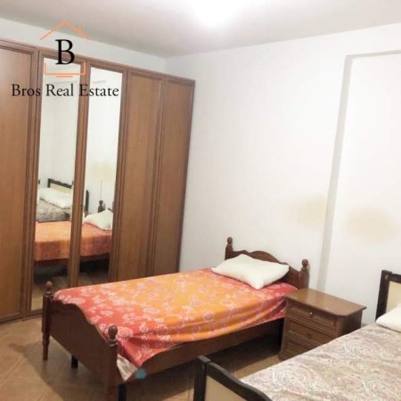 Tirane, jepet me qera apartament 2+1+BLK Kati 10, 450 Euro (Perballe Deliorgjit)