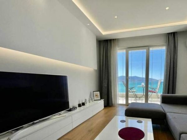 Vlore, shitet apartament 1+1+BLK Kati 5, 75 m² 260.000 Euro (uji ftoht)