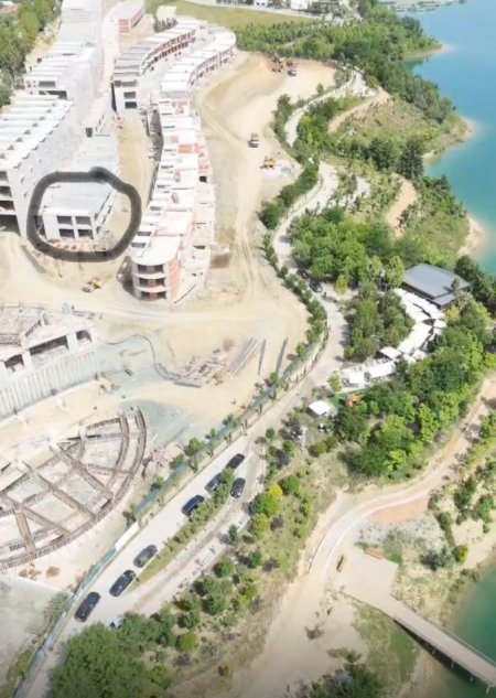 Tirane, shitet apartament duplex Dublex Kati 2, 153 m² 257.000 € 