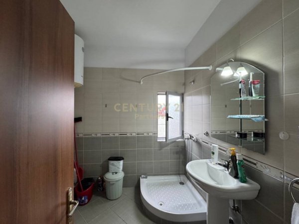 Tirane, shitet apartament 1+1 Kati 7, 67 m² 95.000 € (ASTIR)