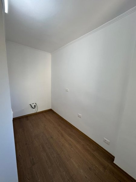 Tirane, shitet apartament 2+1+Ambient Gatimi Kati 4, 76 m² 149.000 € (Xhamlliku)