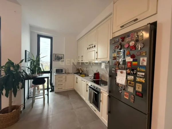 Tirane, jepet me qera apartament 2+1 Kati 9, 110 m² 1.200 € (PARK GATE RESIDENCE)