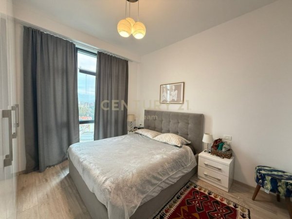 Tirane, jepet me qera apartament 2+1 Kati 9, 110 m² 1.200 € (PARK GATE RESIDENCE)