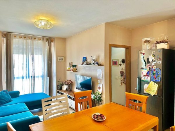 Tirane, shitet apartament 2+1 Kati 10, 68 m² 175.000 € (Kompleksi Magnet)