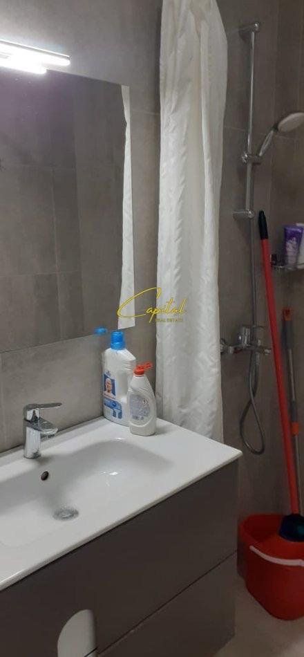 Tirane, jepet me qera apartament 2+1 Kati 3, 80 m² 600 € (KOMUNA E PARISIT)