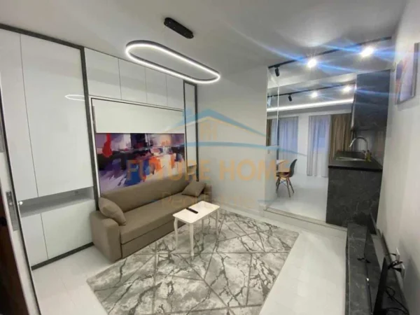 Tirane, shitet garsonier 1+1 Kati 10, 43 m² 115.000 € (Rruga e Kavajes)