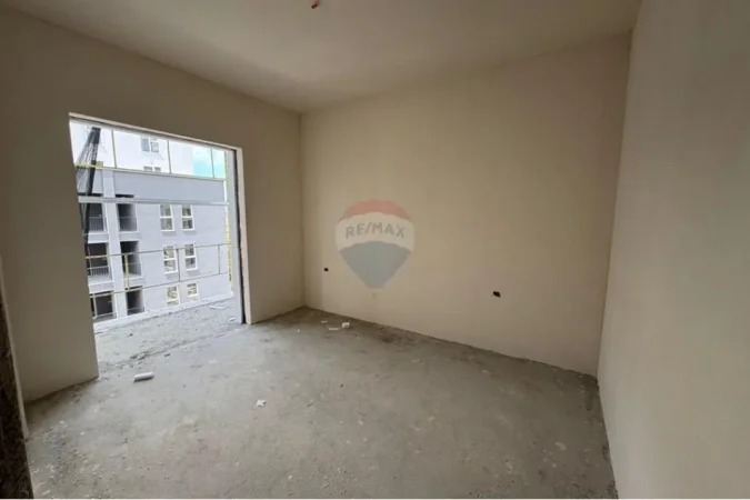 Tirane, shitet apartament 1+1 , 60 m² 82.000 € (Ish shqiponja)