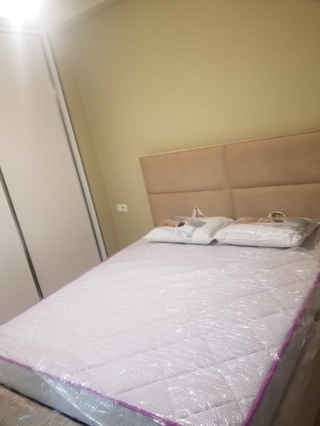 Te Ali Demi jap 1+1+parkim. (Apartament i mobiluar.)