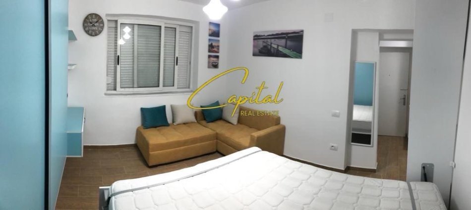 Tirane, shitet apartament 1+1 Kati 1, 20 m² (RRUGA FERIT XHAJKO)