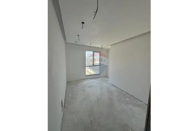 Tirane, shitet apartament 2+1 Kati 4, 101 m² 124.000 € (Paskuqan)