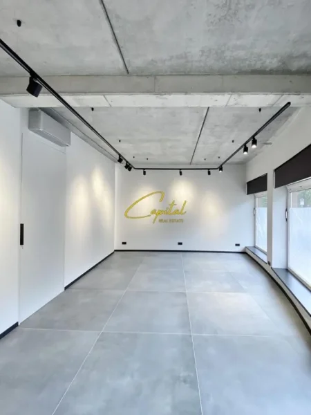 Shqiperi, shitet dyqan Kati 0, 102 m² 714.000 € (MYSLYM SHYRI)