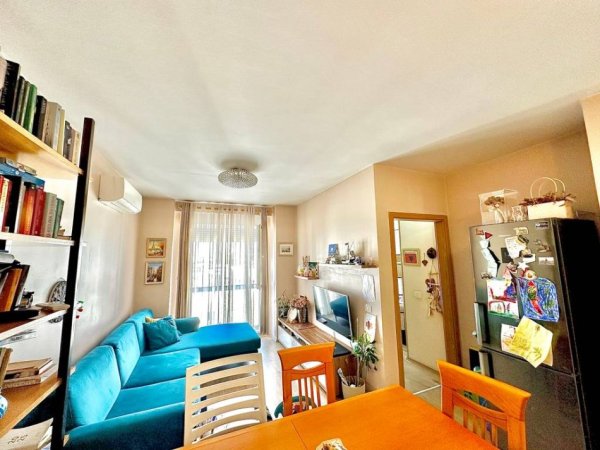 Tirane, shes 2+1 Kati 10, 68 m² 175.000 € (Kompleksi Magnet)