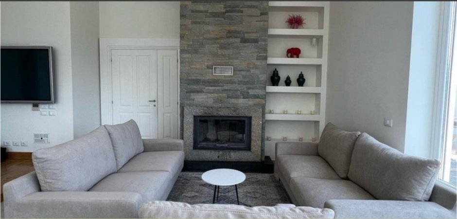 Tirane, jepet me qera Vile 3 Katshe , 2.250 m² 8.500 € (TEG)