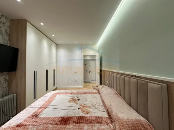 Tirane, shitet apartament 1+1 Kati 4, 61 m² 110.000 € (Kamzë – pranë Gjimnazit Ibrahim Rugova)