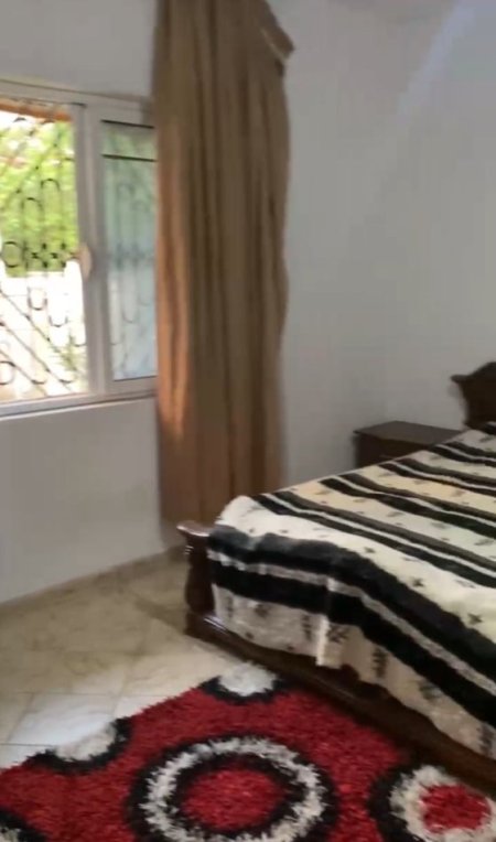 Shqiperi, jepet me qera apartament 2+1 Kati 1, 100 m² 450 € 