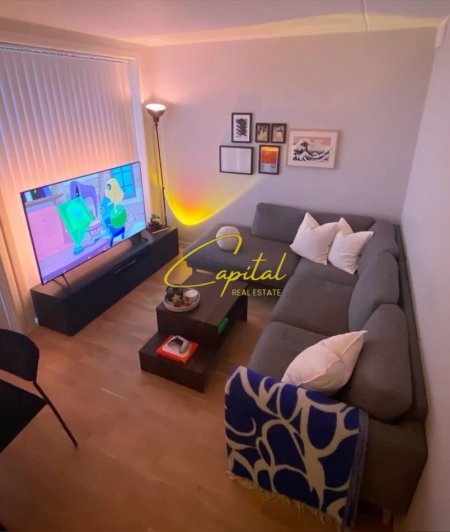 Tirane, jepet me qera apartament 1+1 Kati 1, 63 m² 500 € (XHAMLLIKU)