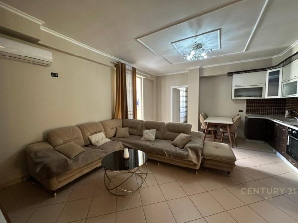 Tirane, jepet me qera apartament 2+1 Kati 2, 100 m² 700 € (Rr. Kodra e Diellit)