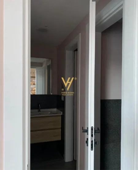 Tirane, jepet me qera zyre Kati 0, 100 m² 1.200 € (BIRRA TIRANA)