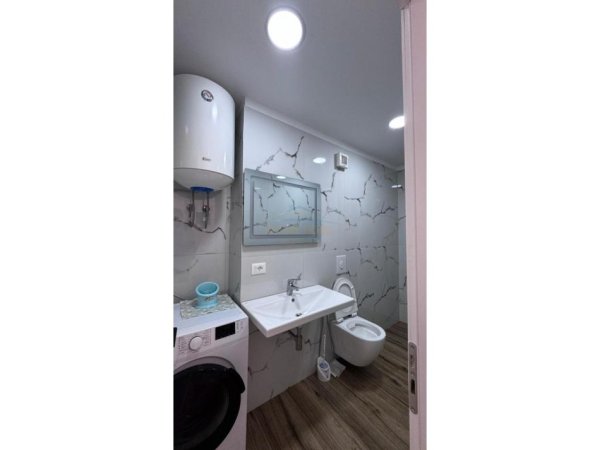 Tirane, shitet apartament 2+1+Ballkon Kati 5, 64 m² 139.000 € (Don Bosko)