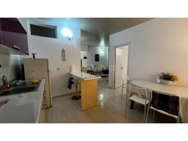 Kavaje, shitet apartament 1+1 Kati 4, 55 m² 165.000 € (Golem)