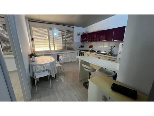 Kavaje, shitet apartament 1+1 Kati 4, 55 m² 165.000 € (Golem)