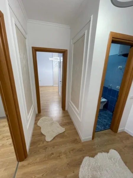 🏠 Shitet Apartament 1+1 – I Restauruar, Me Hipotekë në📍 Astir