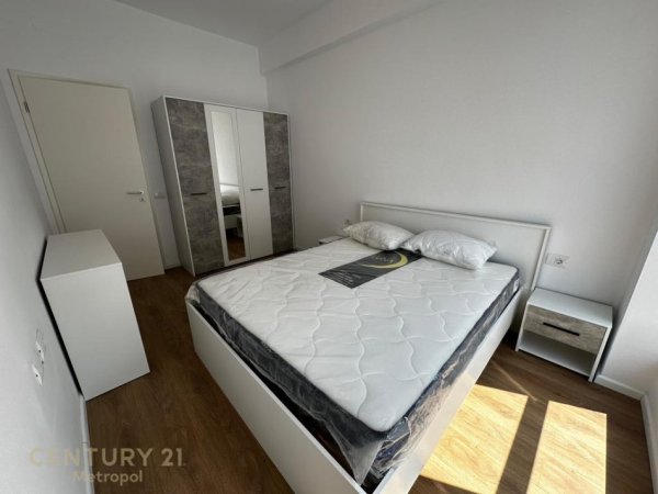 Tirane, shes apartament 1+1+Ballkon Kati 4, 60 m² 115.000 € (Rruga Pasho Hysa)