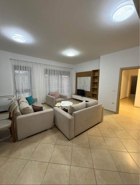 Tirane, jepet me qera apartament 2+1 Kati 2, 90 m² 550 € (ASTIR)