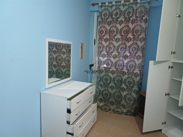 Tirane, jepet me qera 1+1 , 50 m² 400 € (ASTIR)