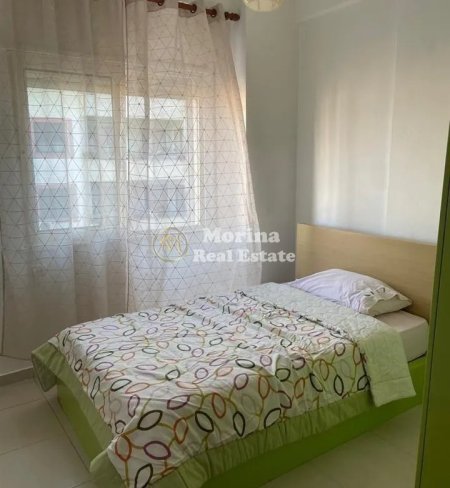 Tirane, jepet me qera apartament 3+1 Kati 6, 120 m² 500 € (Yzberisht)