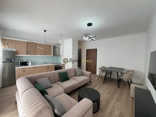 Tirane, jepet me qera apartament 2+1+Ballkon Kati 2, 90 m² 800 € (Kodra e Diellit)