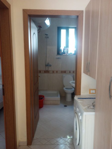 Golem/Plazh, jepet me qera apartament 1+1+Ballkon Kati 0, 65 m² 350 €