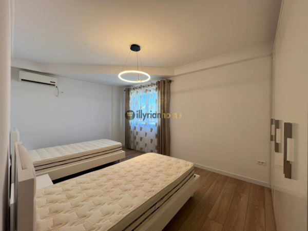 Tirane, jepet me qera apartament 2+1+Ballkon Kati 3, 90 m² 800 € (Kodra e Diellit)