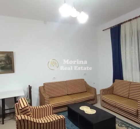 Tirane, jepet me qera garsonier 1+1 Kati 1, 40 m² 330 € (Shkoze)