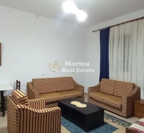 Tirane, jepet me qera garsonier 1+1 Kati 1, 40 m² 330 € (Shkoze)
