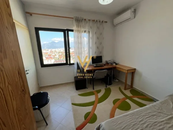 Tirane, shitet apartament 2+1+Ballkon Kati 8, 88 m² 135.000 € (MISTO MAME)