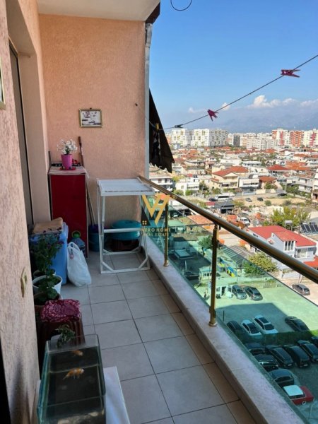 Tirane, shitet apartament 2+1+Ballkon Kati 8, 88 m² 135.000 € (MISTO MAME)