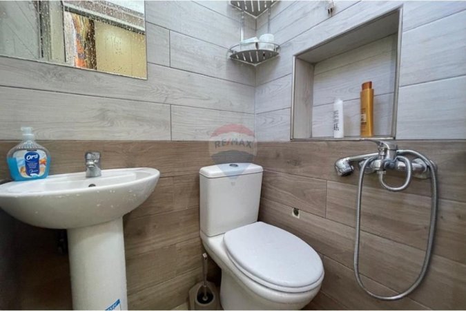 Tirane, jepet me qera garsonier , 35 m² 380 € (5 Maji)