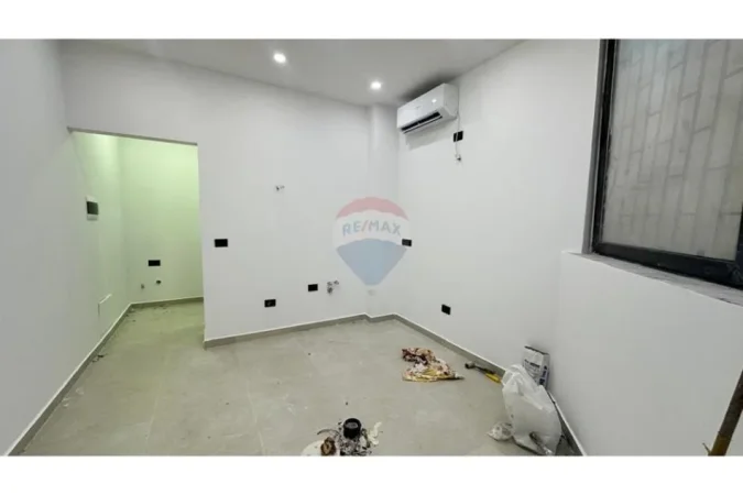 Tirane, jepet me qera garsonier , 66 m² 400 € (9 Katshet)