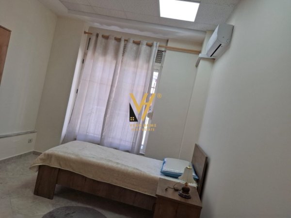 Tirane, jepet me qera apartament 2+1+Ballkon Kati 1, 96 m² 800 € (AMBASADA KINEZE)