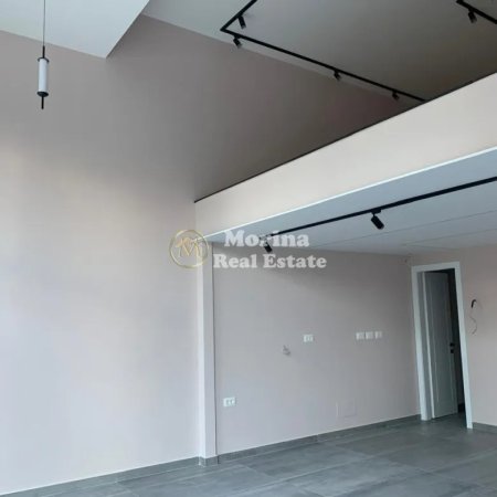 Tirane, jepet me qera ambjent biznesi Kati 1, 100 m² 1.200 € 