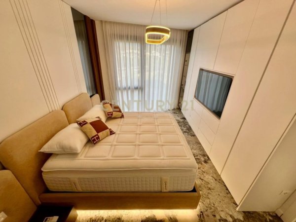 Tirane, jepet me qera apartament 1+1 Kati 3, 77 m² 1.200 € (Liqeni thate)