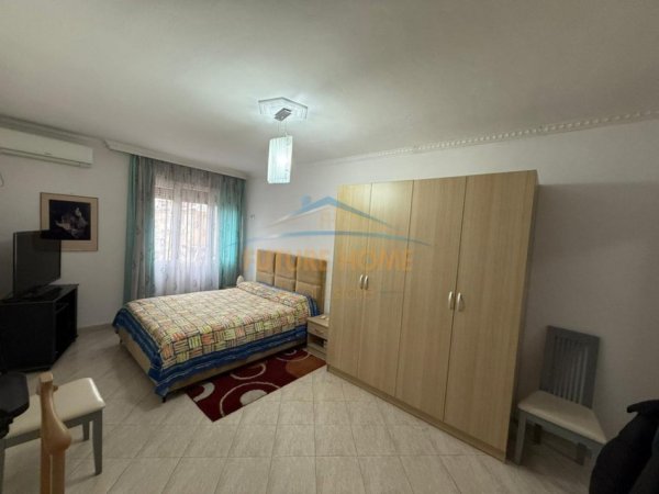Tirane, shitet apartament 2+1+2+Depo , Kati 2, 121 m² 250.000 € (Kryqezimi 21 Dhjetorit)