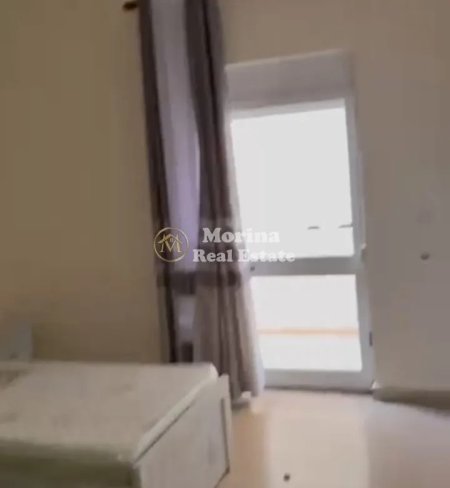 Tirane, jepet me qera shtepi 2+1 Kati 1, 90 m² 450 € (Sauk i vjeter)