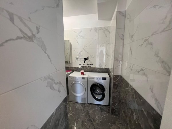 Tirane, shitet apartament 2+1 Kati 4, 108 m² 240.000 € (KOPSHTI BOTANIK)