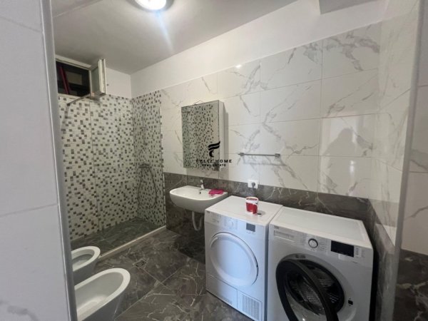 Tirane, shitet apartament 2+1 Kati 4, 108 m² 240.000 € (KOPSHTI BOTANIK)