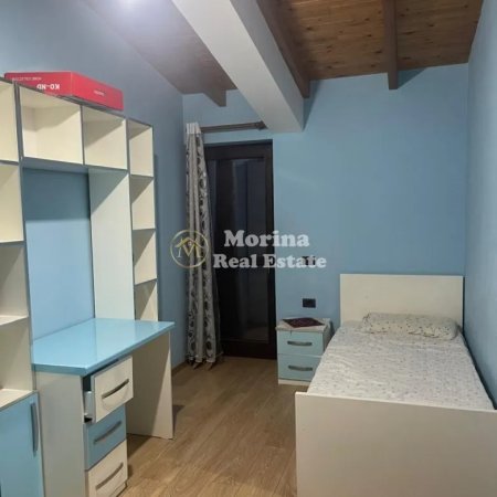 Tirane, jepet me qera Vile Dublex Kati 2, 130 m² 700 € (Shkoze)