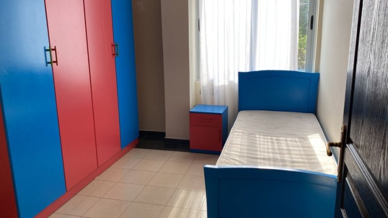 Tirane, jepet me qera apartament 2+1 Kati 1, 90 m² 600 € (SAUK)