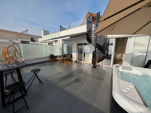 Durres, shitet apartament 2+1 Kati 5, 217 m² (Durres)